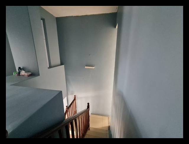 2 BEDROOM APARTMENT FOR SALE IN ESSENWOOD